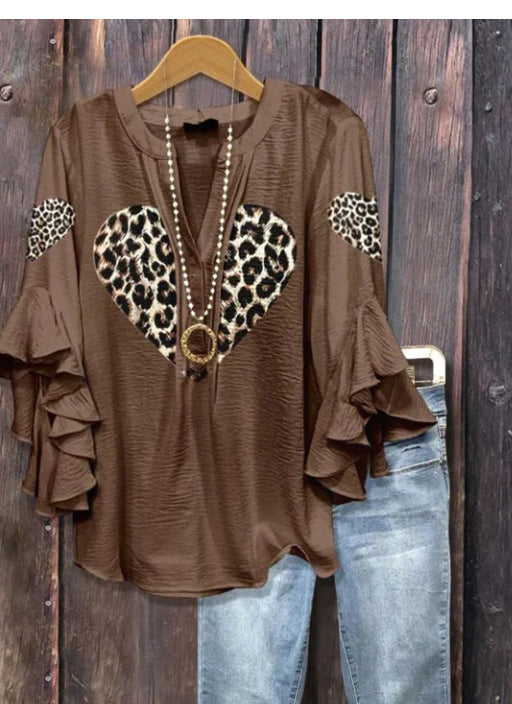 V-neck T-shirt for women
